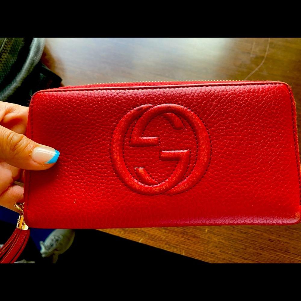 Authentic Gucci Wallet (preloved)